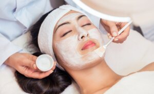 A-GUIDE-TO-CHEMICAL-PEELS