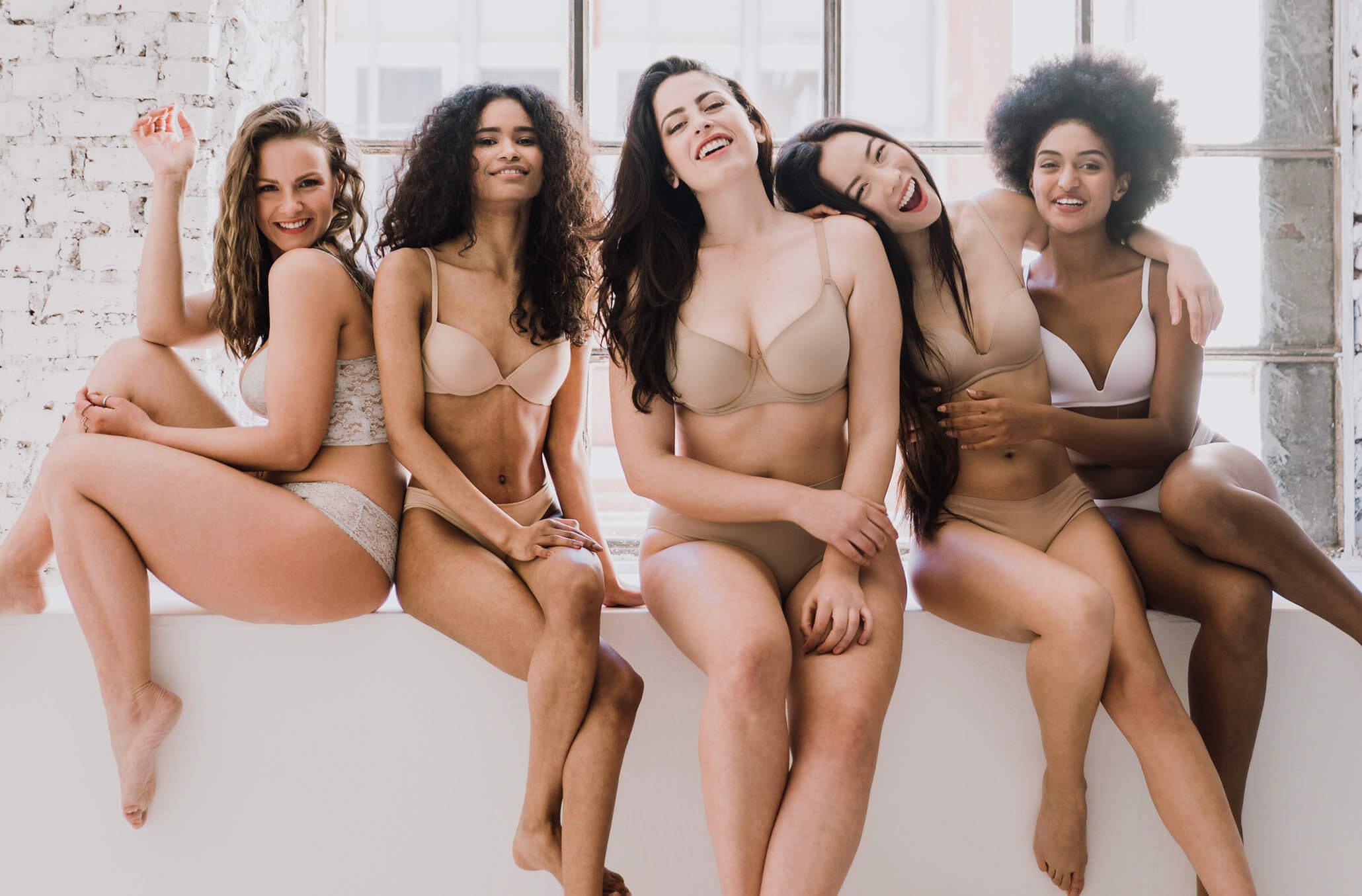 You can see stretch marks': Inside Everlane's unapologetic underwear ads -  The Washington Post